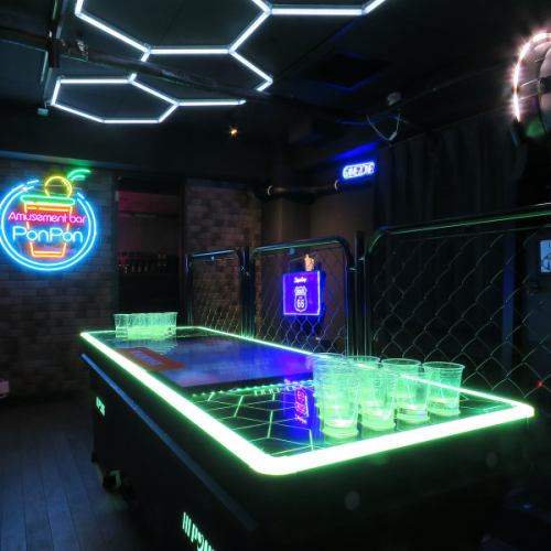 A stylish bar where you can play until 6 am