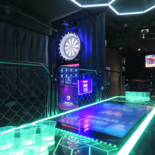 A stylish bar where you can play until 6 am