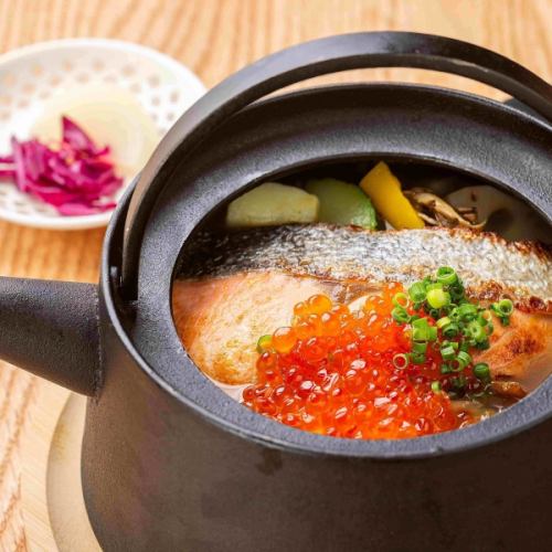 Salmon and salmon roe rice porridge