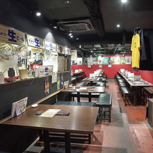 【宴会大歓迎！美味しく食べてゆっくり飲めるコスパ抜群居酒屋！】京橋にNew Open！！テーブルは広くゆったりくつろげるよう、様々なシーンに合わせてご利用いただけます◎お要望に応じてテーブルレイアウトも変更致しますのでお気軽にご相談下さい●