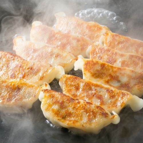 煎饺/水饺/日式炒蛋/芝士春卷