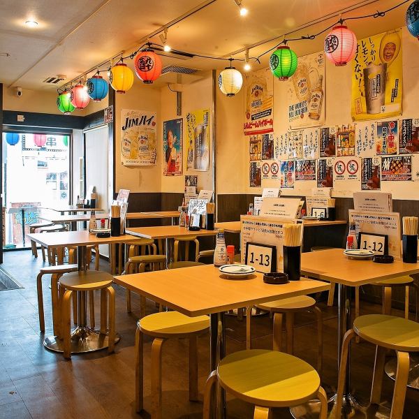 お1人様も大歓迎！熊本城・市役所前で昭和レトロ感溢れる大衆居酒屋なら酔っ手羽で決まり！！手羽先女子会やご家族で、会社帰りなど幅広くご利用いただいております★ランチに限らず終日ごはんメニュー豊富にご用意！★熊本城・市役所前の居酒屋をお探しならぜひ当店へ！