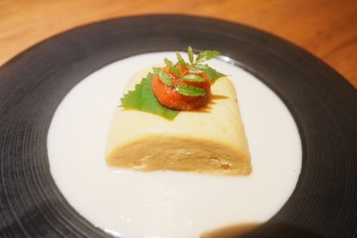 Rolled egg with mentaiko cream sauce