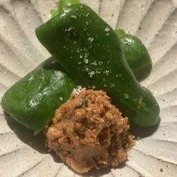 香脆甜椒配肉味噌醬