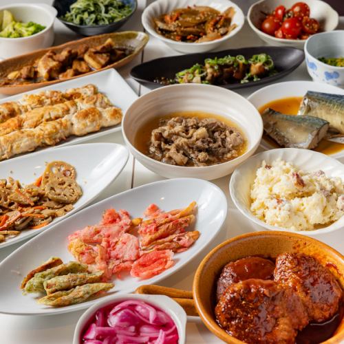 旬食材満載の飲み放題付きコースと細部へのこだわり