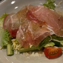 生ハムサラダ