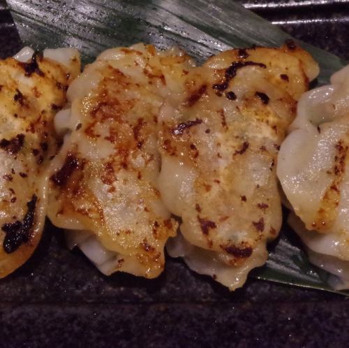 自家製ラム餃子