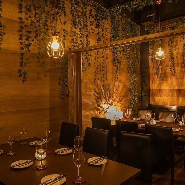 [Fashionable designer's space] Private rooms can accommodate up to 12 people♪ The interior of the restaurant is casual and rich ★The interior is full of openness◎The atmosphere is great, so it's recommended for girls' night outs and joint parties! Recommended for large parties!