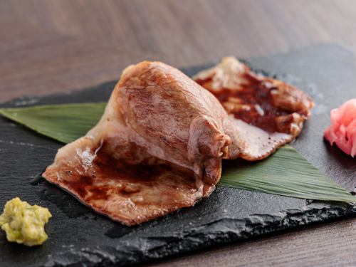 와규 사로인 철판 볶음 초밥(1관)