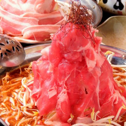 たけったイチオシ「肉タワー鍋！」飲み放題付きコースでどうぞ！