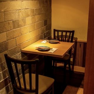 Private rooms are available for groups of two or more.The warmly lit interior and calm, modern Japanese casual atmosphere are sure to be complimented by your companions.