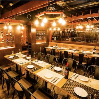 Reserve the entire restaurant! Just a minute's walk from Kamata Station! We also have many private rooms with doors! The restaurant can be reserved for groups of 2-50 people. Perfect for girls' nights, birthdays, dates, reunions, and other large private banquets and parties.We will respond to your requests.Please feel free to call us with any questions or concerns you may have.