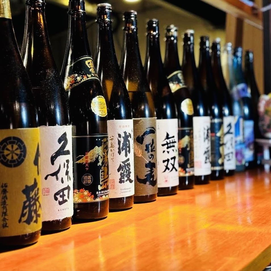 A casual yet authentic neo-bar serving charcoal and creative cuisine