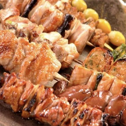 【2.5시간 음료 무제한 포함】야키토리 뷔페 ◆야키토리 모듬이나 토종닭 백탕 냄비 or치게 냄비 등 즐길 수 있는 플랜◎