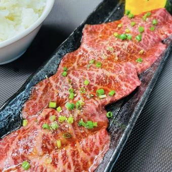 【2.5 시간 음료 무제한 포함】 고기 초밥 뷔페 ◆고기 초밥 모듬을 시작으로, 토종 닭 백탕 냄비 or 치게 냄비 등을 만끽!