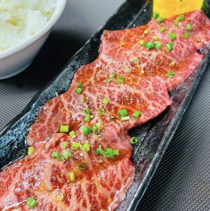 【2.5 시간 음료 무제한 포함】 고기 초밥 뷔페 ◆고기 초밥 모듬을 시작으로, 토종 닭 백탕 냄비 or 치게 냄비 등을 만끽!