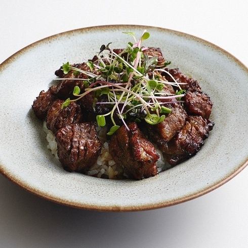 牛中落ち炙り丼