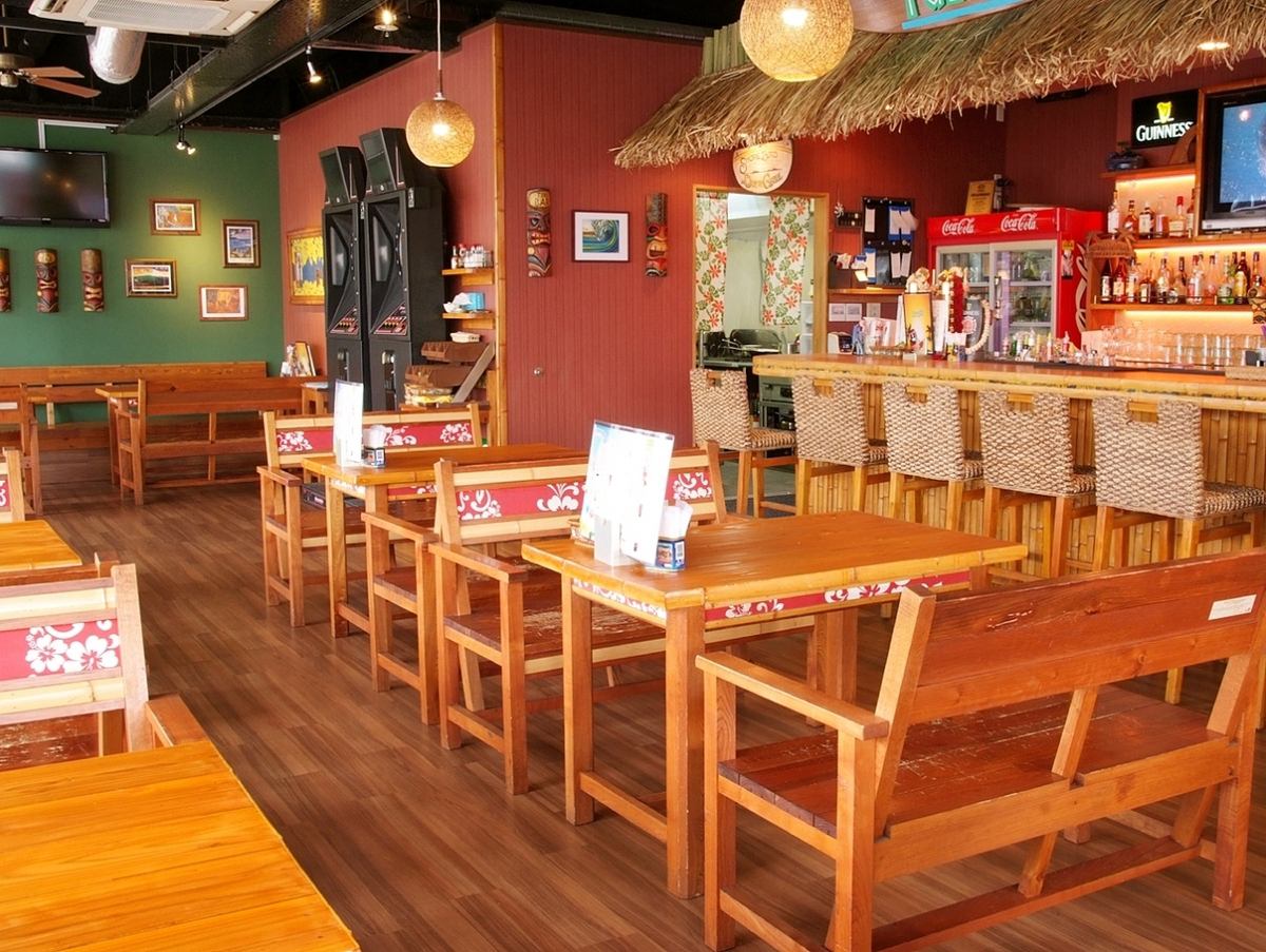 Immediately after Misawa base! Hawaiian interior with a sense of openness ☆ Course 2980 yen ~
