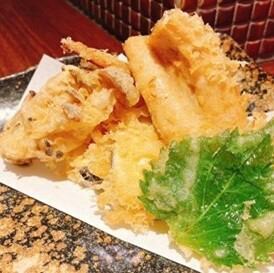 星鳗和时令蔬菜天妇罗