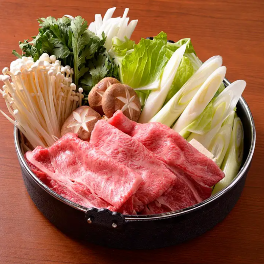 9月限定【赤牛套餐：佐賀牛壽喜燒與時令風味】含無限暢飲，單份5,000日圓（含稅）