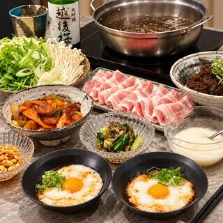 10월 한정【아오사모즈쿠 돼지 샤브 코스】무료 뷔페·명 제공 5,000엔(부가세 포함)