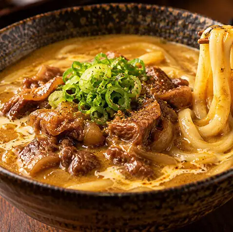 하룻밤 끓인 소 줄지 카레 우동