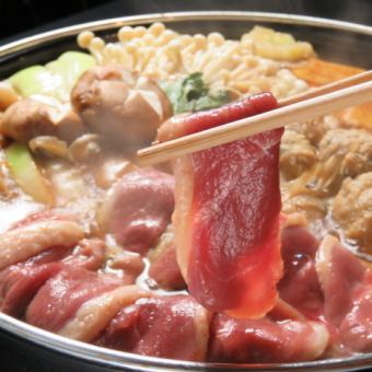 [Duck sukiyaki hot pot course] Try grilling and eating the succulent duck that everyone loves ♪ 120 minutes of all-you-can-drink included