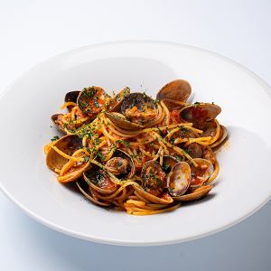 Vongole Rosso with Clams from Akkeshi, Hokkaido