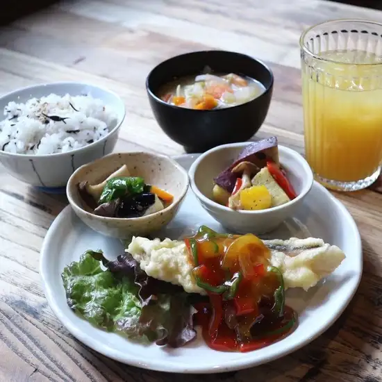 新鮮サラダバー付!八百屋さんならではの新鮮野菜ランチ!