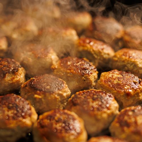 1時間無限に食べれるハンバーグセット【おすすめ】