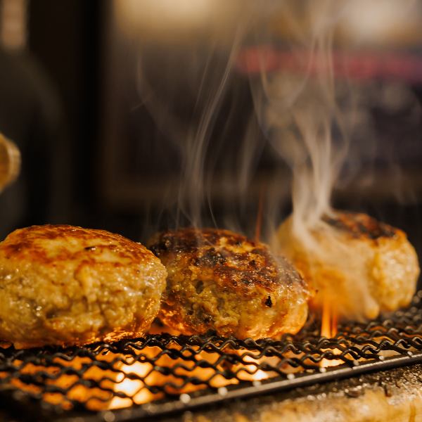 【包含无限量畅吃畅饮】汉堡牛排套餐，1小时内无限量享用，仅需3500日元