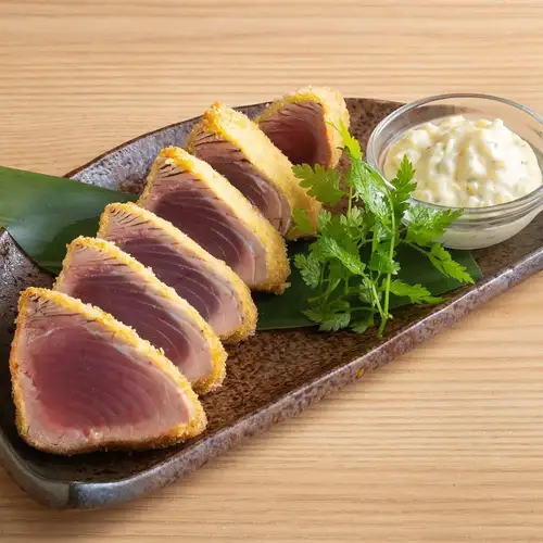 [Landed at Yaizu Port] Rare Bonito Cutlet with Homemade Tartar Sauce