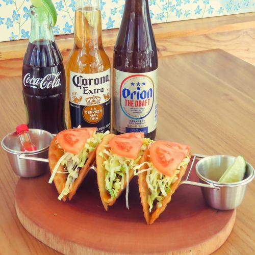 【当店イチオシ】パリっとしてもちもちの旨味たっぷり沖縄タコス