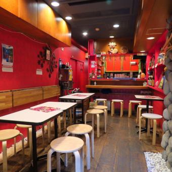 There is a table for 4 people on the first floor.Since the layout can be changed freely, it is possible to respond according to the number of people.The most popular [BAO course] 5000 yen (excluding tax) We recommend a full-priced course with a huge selection of popular menus.