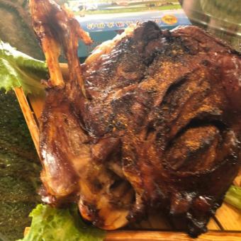 羊の岩塩モモ焼き(要予約)