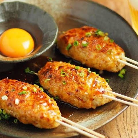 【★焼鳥食べ放題★】地鶏焼鳥や若鶏唐揚げや野菜串等の全10種類が食べ放題付き2.5時間飲み放題コース
