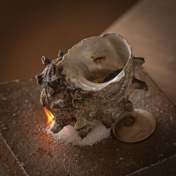 旬の刺身盛り：市場直送の味を楽しむ