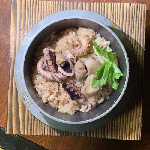 Octopus boiled rice