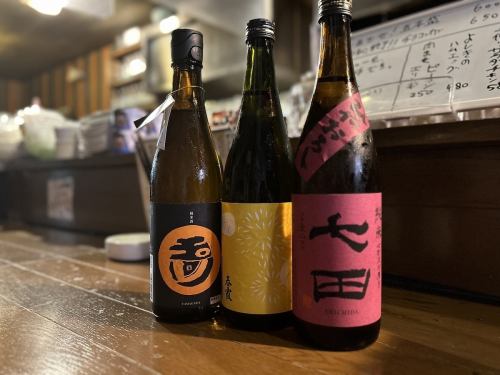 グランドメニューに無い日本酒もそろえてます