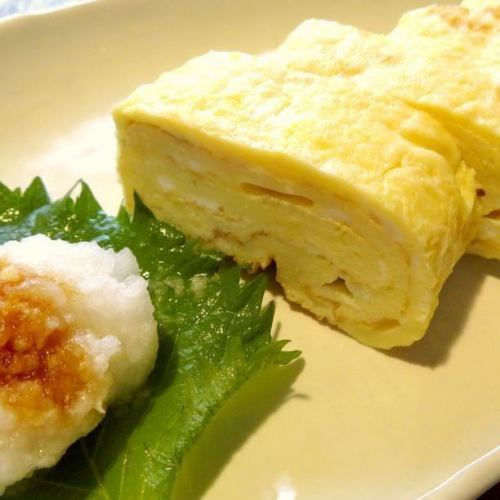 ◆ Homemade thick-fried egg topped with grated radish