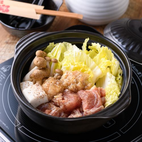 《鶏ガラベースのあっさりした味わいが染みわたる絶品鶏鍋コース◎》鶏鍋コース
