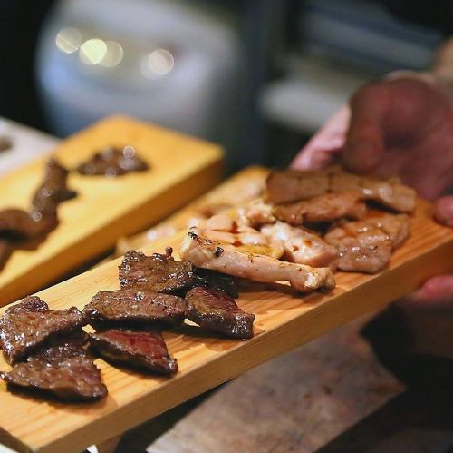 職人が炭火で焼き上げ提供する上質な「ジビエ肉」たち！