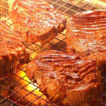 Specialty dish! [Thick-cut koji-prepared] charcoal-grilled beef tongue!