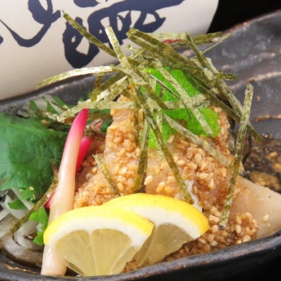 <Hakata Local Cuisine> Sesame Mackerel (Autumn-Winter) / Sesame Amberjack (Spring-Summer)