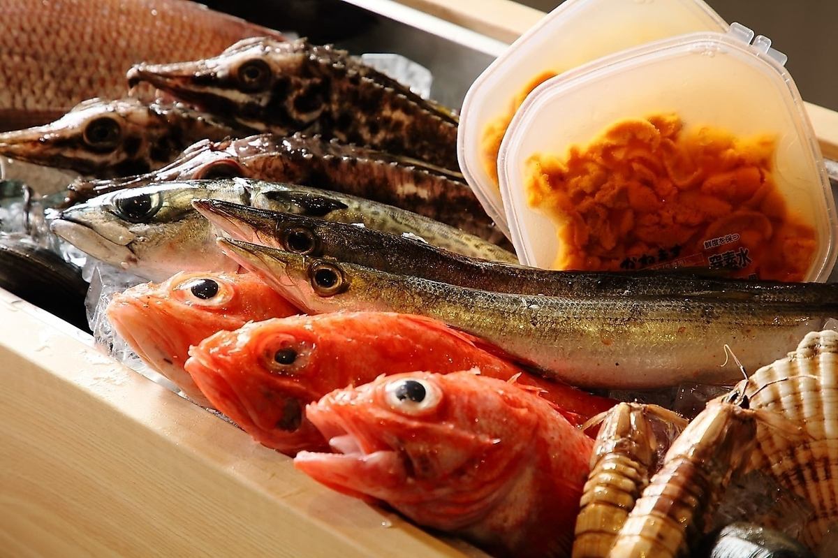 自慢の海鮮は北海道を始め全国の旬の魚介をプロが厳選し仕入れ！