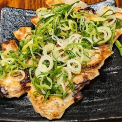 烤蔥餃子