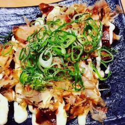 大阪烤餃子/蔥蛋黃醬餃子各一個