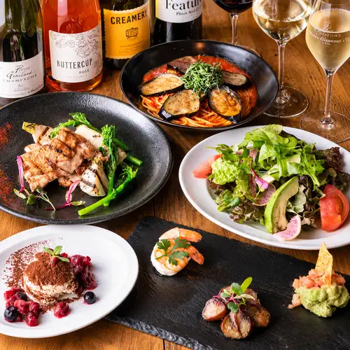 【デート・女子会に】ステーキを楽しむBistro Vinoディナーコース