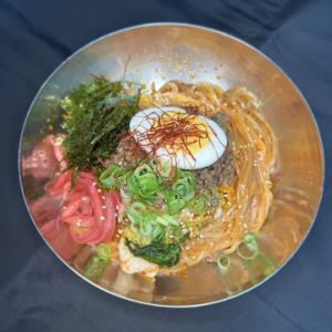 ビビン麺