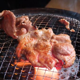 様々なお肉を堪能！サクッと焼肉を楽しむのに◎【夏のHAJIMEコース】料理全8品5000円(税込)